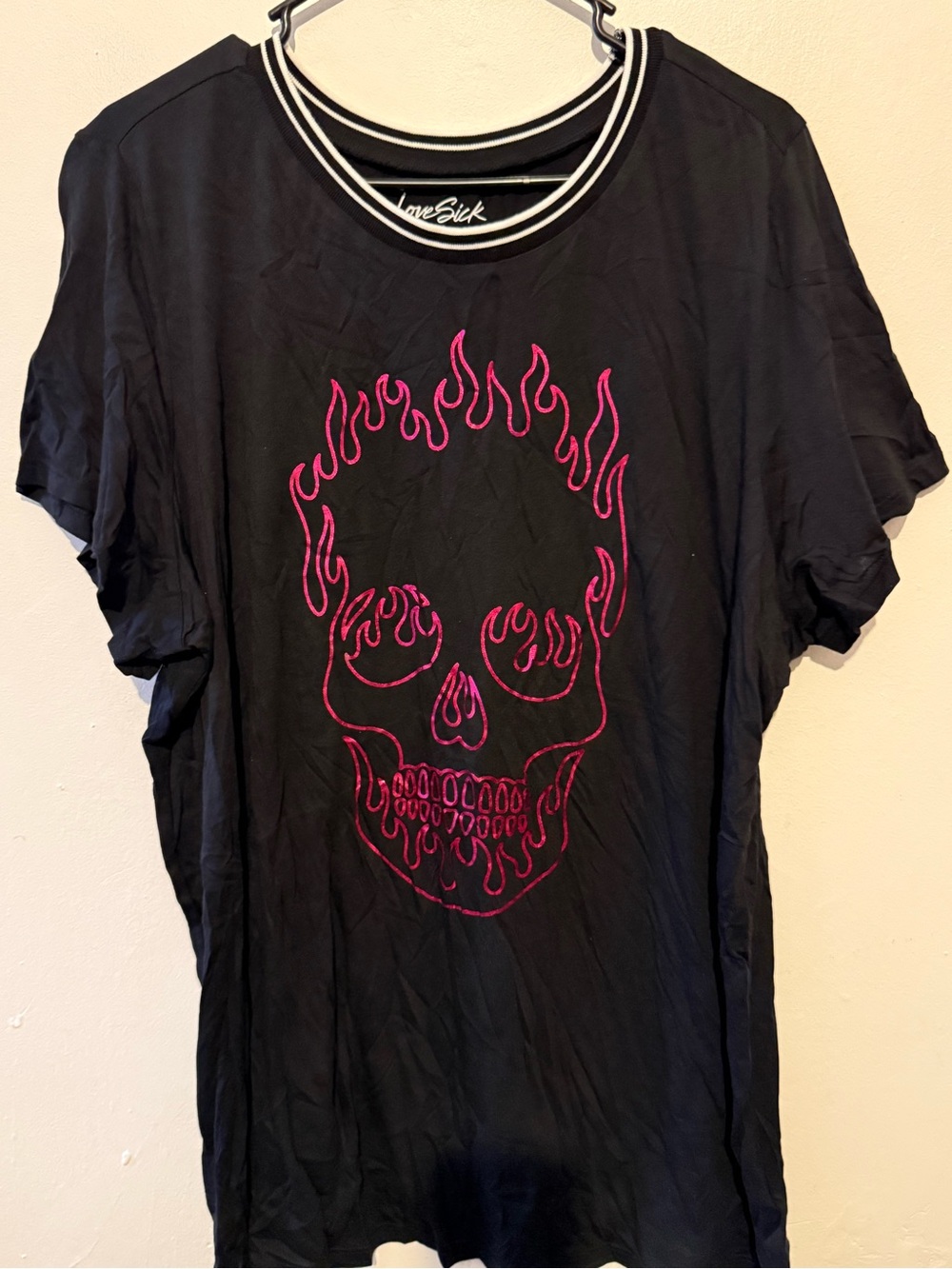 Torrid Lovesick Black Tee with Pink Flame Skull